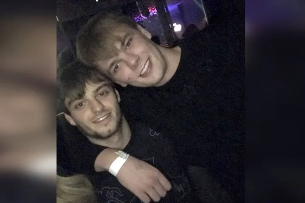 Lee Harrison with Niall Barry