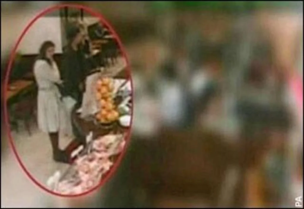 Victim and suspect buy coffee together